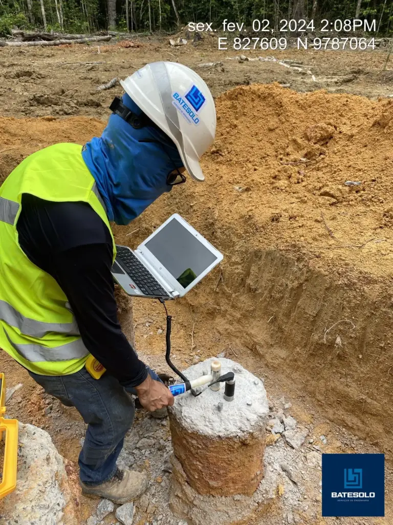 ensaio de integridade de estacas